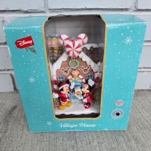 Charming Disney Christmas Village House Decoration – Mickey & Minnie Lighted